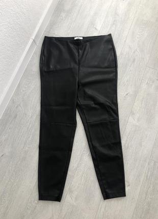 Черные брюки из эко кожи ellos 50 р2 фото