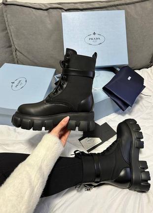 Женские зимние ботинки черные люкс prada boots premium zip pocket black