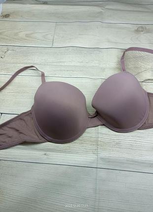 Гладкий бюстгальтер на кісточках без пуш-ап 85с