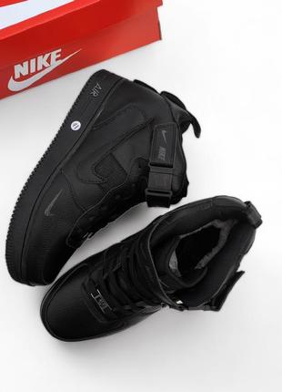 Зимние мужские кроссовки чёрные найк nike air force 1 black2 фото