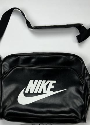 Сумка nike для ноутбука та речей1 фото