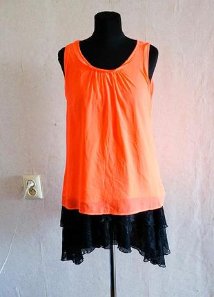 Летняя блузка яркого цвета