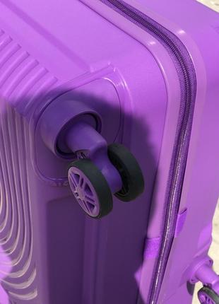 Качественный чемодан из полипропилен,модель 374,прорезиненный,надежная,колеса 360,кодовый замок,туреченя6 фото