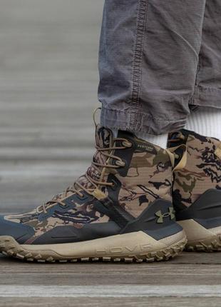 Чоловічі кросівки under armour hovr dawn wp boots camo