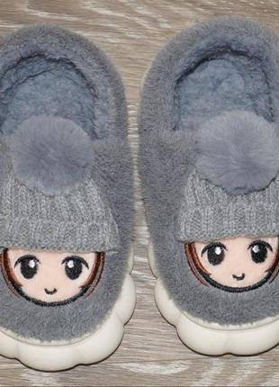 Тапочки дитячі кімнатні / домашні закриті із задником / чуні