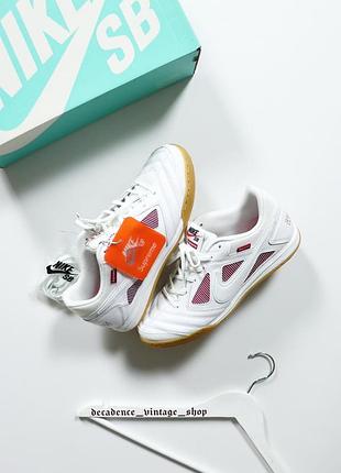 Новые низкие кроссовки nike sb x supreme “gato”. оригинал. кеды skate blazer dunk jordan ishod shane Jordan acg pro print palace