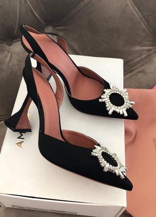 Туфлі amina muaddi