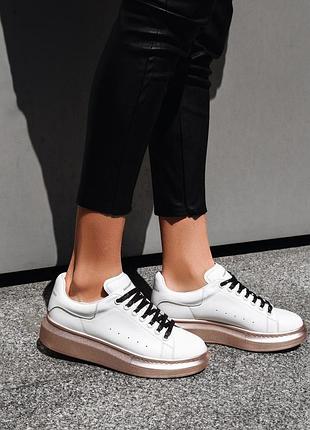 Шикарные кроссовки alexander mcqueen
