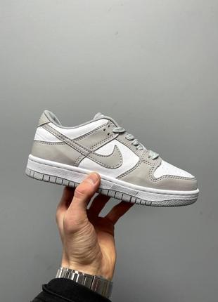 Жіночі кросівки nike sb dunk low grey v2