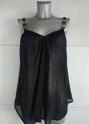 Стильна маєчка, топ mango базового чорного кольору.