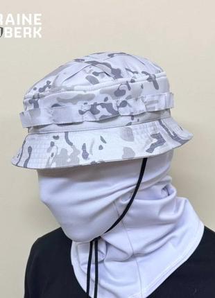 Зимняя тактическая панама с характерными короткими полями мультикам альпин multicam alpine