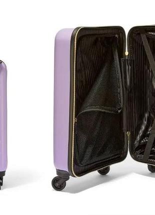 Чемодан виктория секрет выктория сикрет лавандовый - victoria’s secret signature stripes rolling luggage2 фото