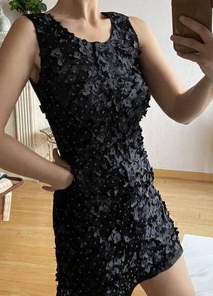 Платье мини черного цветка аппликация бисер индпошив3 фото