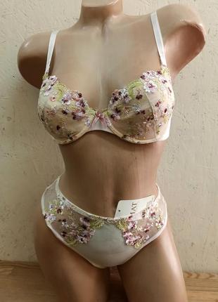 Mat lingerie комплект жіночої білизни уцінка блідно рожевий на пушапі польща розмір 70c