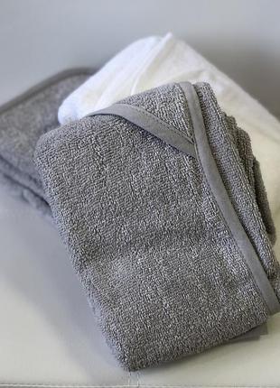 Махровий рушник з кутиком з капюшоном george