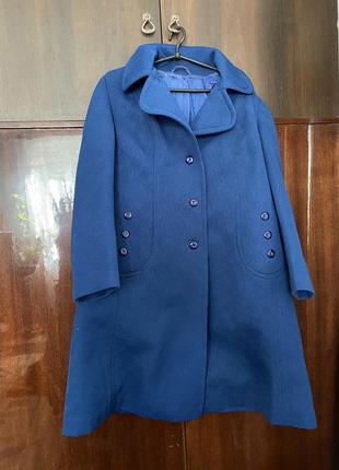 Большое насыщенное синее осеннее пальто из кремалина
