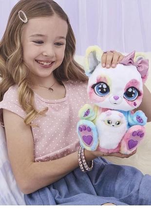 Інтерактивна іграшка peek-a-roo rainbow panda-roo baby interactive plush toy2 фото