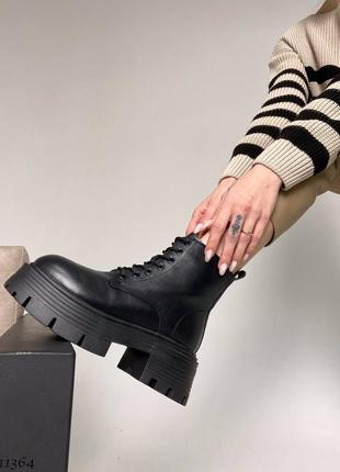 Черные натуральные кожаные зимние короткие низкие ботинки на шнурках шнуровке высокой толстой подошве платформе зима кожа5 фото