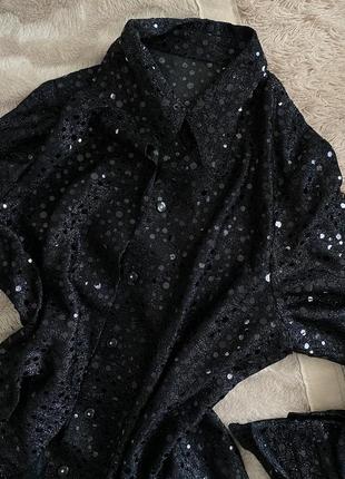 Праздничная блуза с пайетками