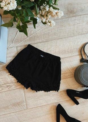 Шорты c кружевом janina