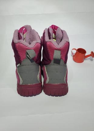 Детские демисезонные ботиночки для девочки3 фото