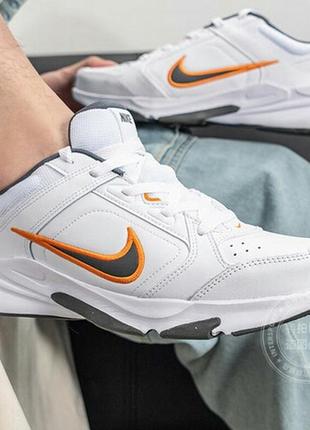 Нові чоловічі кросівки nike defyallday