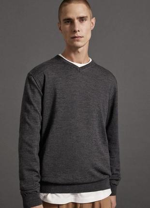 Шерстяной свитер zara