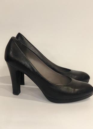 Кожанные туфли geox