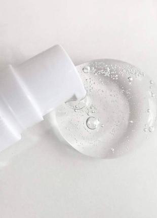 Mario badescu hyaluronic dew drops осветляющая сыворотка для лица с гелевой текстурой2 фото
