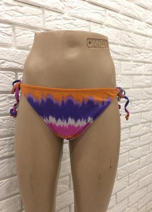 Плавки від купальника.