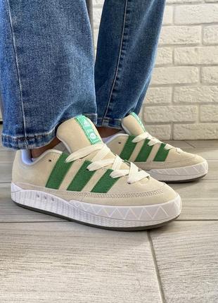 Стильные мужские кроссовки adidas bodega x beams x adimatic off white green premium бежевые с зелёным