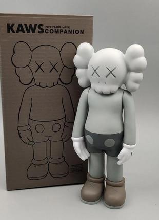 Статуетка kaws companion сірого кольору 18 см. іграшка дизайнерська кавс сірий. фігурка для інтер&#39;єру ведмідь kaws4 фото