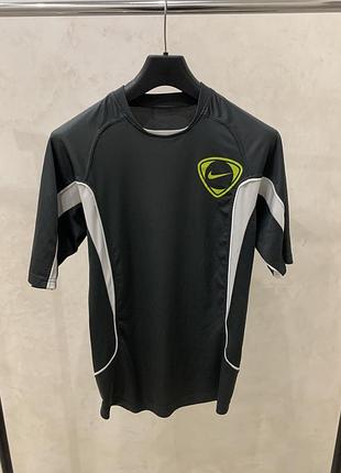 Спортивная футболка nike серая мужская