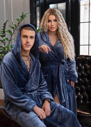 Турецкий теплый мужской домашний махровый халат на запах с карманами ткань полированная махра цвет синий5 фото