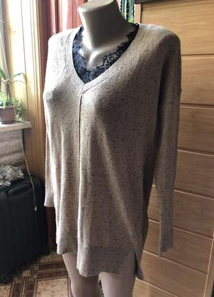 Удлинённая кофточка пуловер