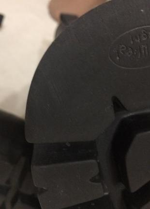 Шкіряні грубі черевики — челсі на широку ногу