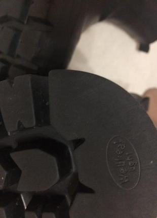 Шкіряні грубі черевики — челсі на широку ногу