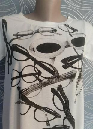 Модна футболка сорочечка