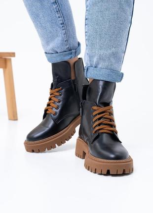 Черно-коричневые кожаные ботинки на байке, размер 37