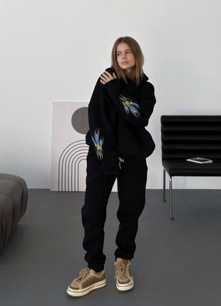 Костюм