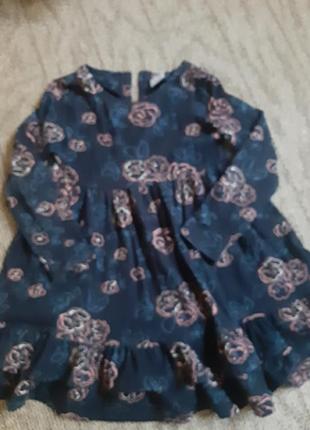 Платье на девочку 3,4 лет