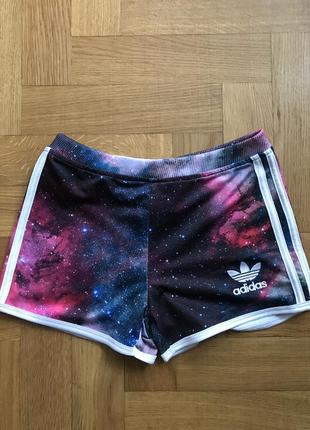 Цветные шорты adidas1 фото