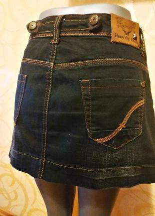 Практичная джинсовая мини-юбка польского бренда молодежной одежды house of denim2 фото