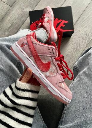 Кросівки nike sb dunk low x strange love valentine's day