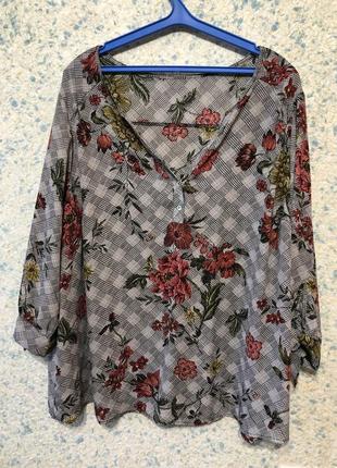 Блуза квітковий принт