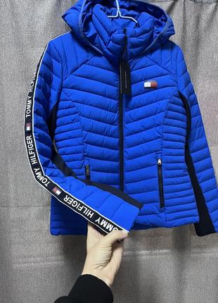 Куртка Tommy hilfiger оригинал1 фото