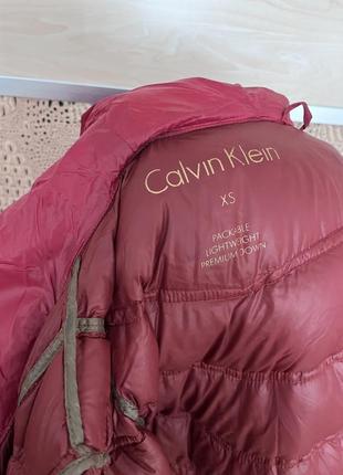 Микропуховик куртка тоненькая calvin klein оригинал2 фото