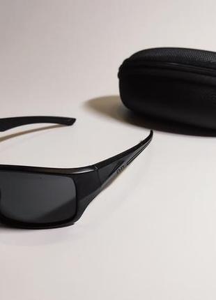 Спортивные солнцезащитные очки