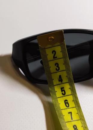 Спортивные солнцезащитные очки