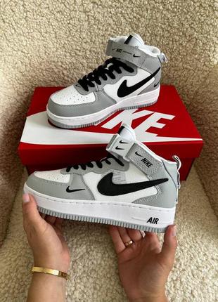 Жіночі високі шкіряні кросівки на весну в стилі nike air force mid 🆕 найк форс